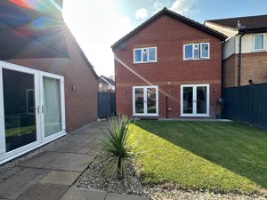 Photo 9- click for photo gallery